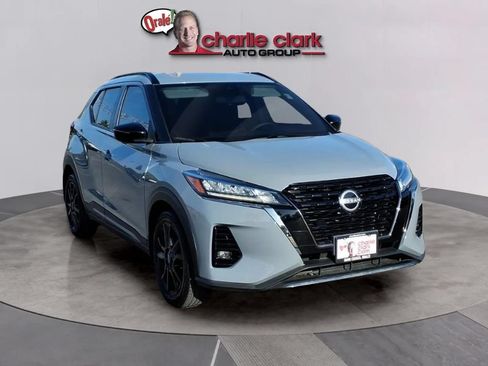 Used 2024 Nissan Kicks SR FWD image 7