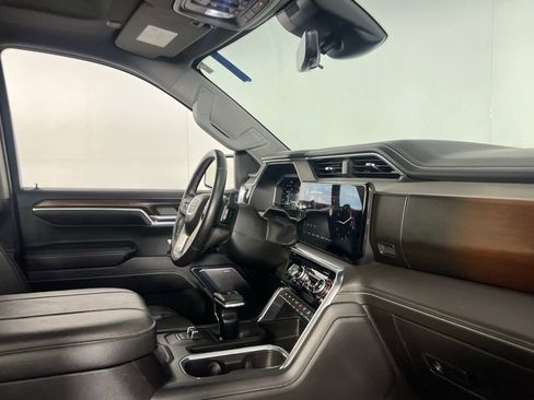 Used 2024 GMC Sierra 1500 Denali w/ Technology Package image 36