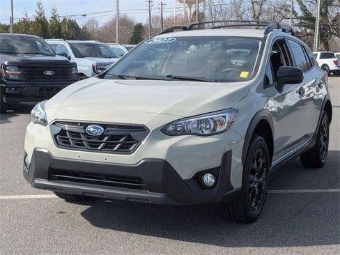 Used 2023 Subaru Crosstrek 2.0i Premium w/ Special Edition image 7