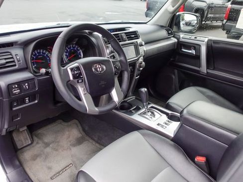 Certified 2017 Toyota 4Runner SR5 Premium w/ Preferred Accessory Package image 13