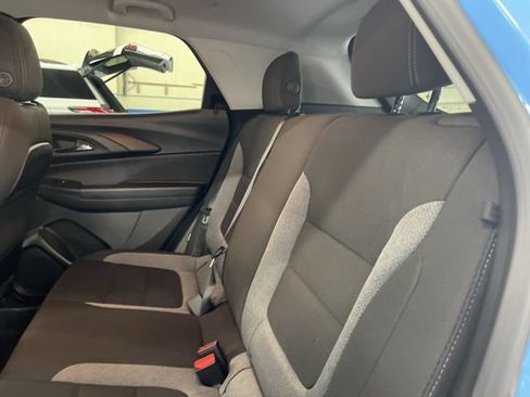 Used 2024 Chevrolet TrailBlazer LT AWD/4WD image 21