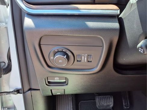 Used 2025 Jeep Grand Cherokee L Summit AWD/4WD image 25