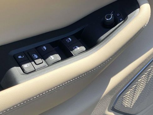 New 2026 Jeep Grand Cherokee L Limited RWD image 44
