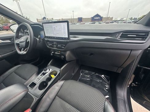 Used 2024 Ford Escape ST-Line w/ Tech Pack #1 image 30