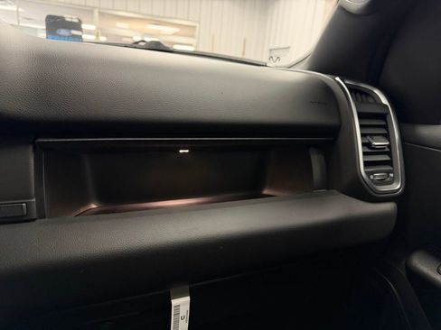 New 2026 RAM 1500 4x4 Crew Cab image 24