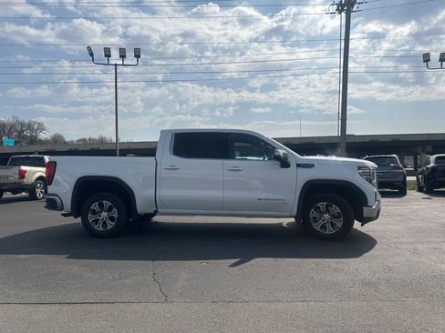 Used 2025 GMC Sierra 1500 SLT image 5