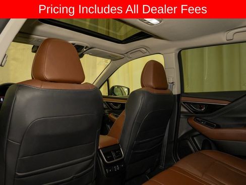 Used 2023 Subaru Outback Touring AWD/4WD image 10