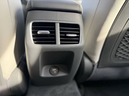 Used 2021 Hyundai Sonata Limited image 23