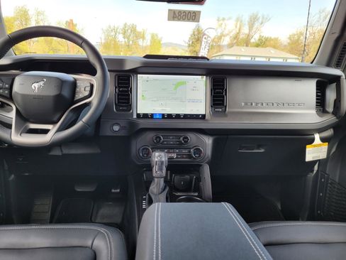 New 2026 Ford Bronco Big Bend w/ Black Diamond Package image 12
