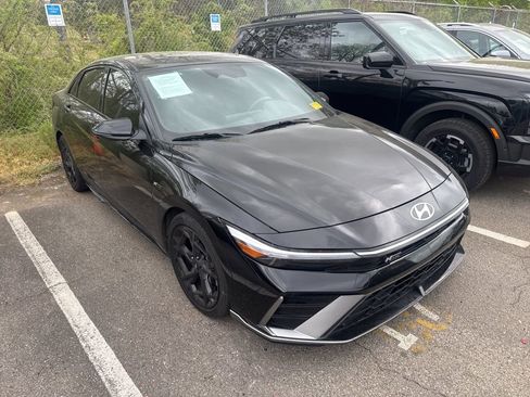 Used 2025 Hyundai Elantra N Line image 2