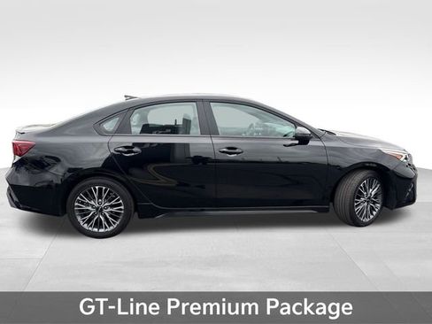 Used 2024 Kia Forte GT-Line w/ GT-Line Premium Package FWD image 9
