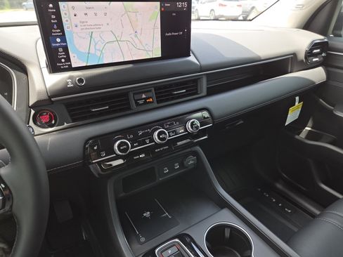 New 2026 Honda Pilot Touring image 30