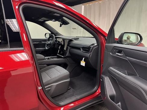 New 2026 GMC Acadia Elevation w/ LPO, Floor Liner Package AWD/4WD image 18