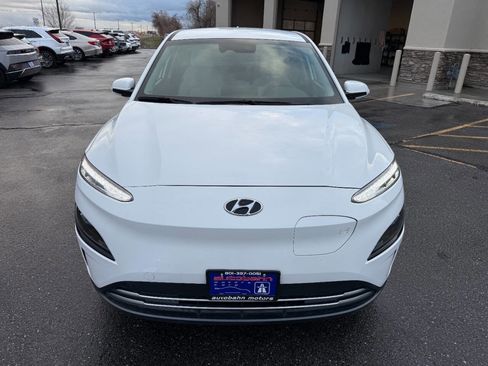 Used 2023 Hyundai Kona SE image 9