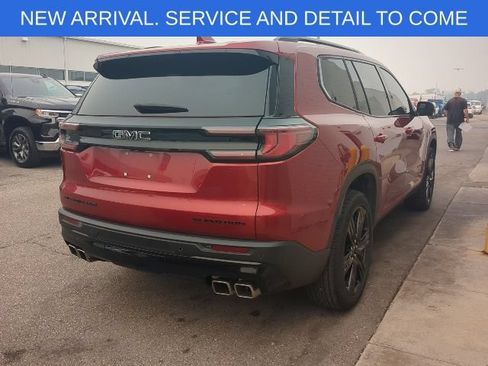 Certified 2025 GMC Acadia Elevation w/ Elevation Premium Package AWD/4WD image 6