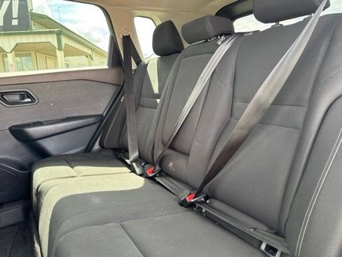 Used 2023 Nissan Rogue S FWD image 24