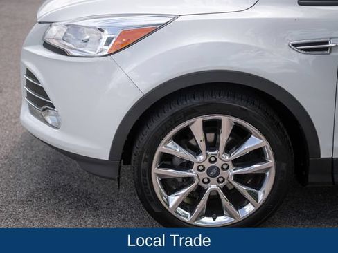 Used 2016 Ford Escape SE w/ SE Chrome Package FWD image 9