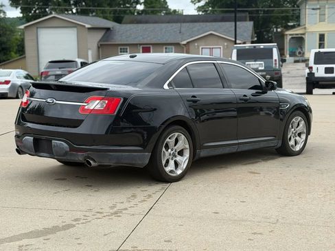 Used 2012 Ford Taurus SHO AWD/4WD image 2