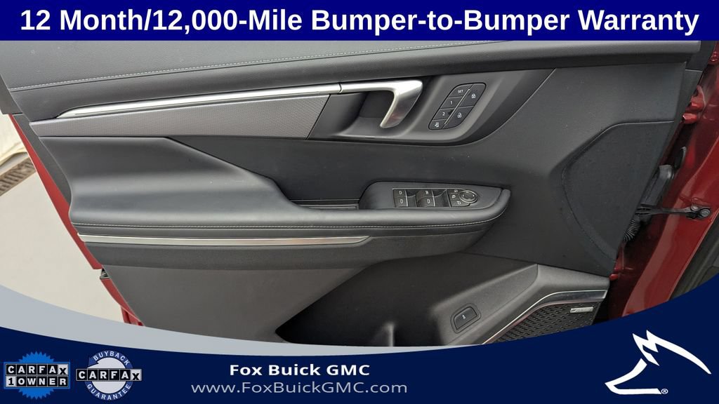 Certified 2026 Buick Enclave Sport Touring w/ Power Package AWD/4WD image 28