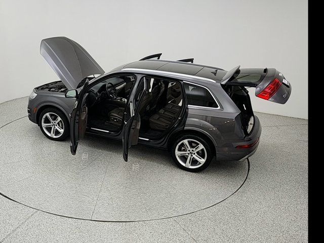 Used 2019 Audi Q7 3.0T Prestige w/ Prestige Package AWD/4WD image 44