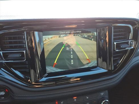 Used 2021 Dodge Durango GT image 25