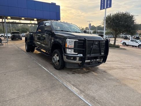 Used 2023 Ford F350 XL w/ FX4 Off-Road Package image 2