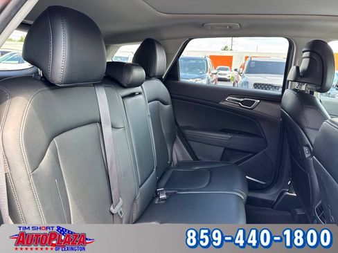 Used 2025 Kia Sportage EX w/ Premium Package FWD image 41