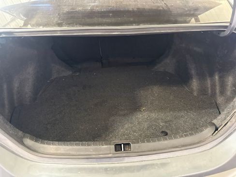 Used 2014 Toyota Corolla LE FWD image 10