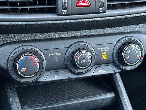 Used 2023 Kia Forte LXS w/ LXS Technology Package image 17