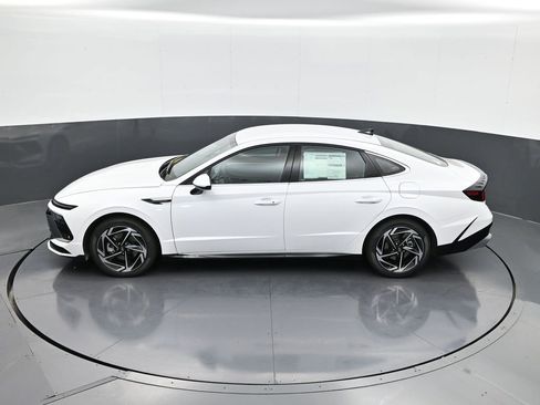 Certified 2026 Hyundai Sonata SEL FWD image 20