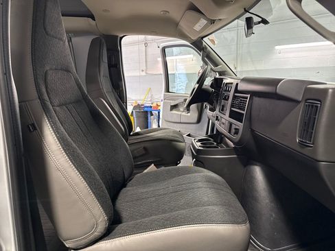 New 2025 Chevrolet Express 3500 Extended w/ Driver Convenience Package RWD image 24