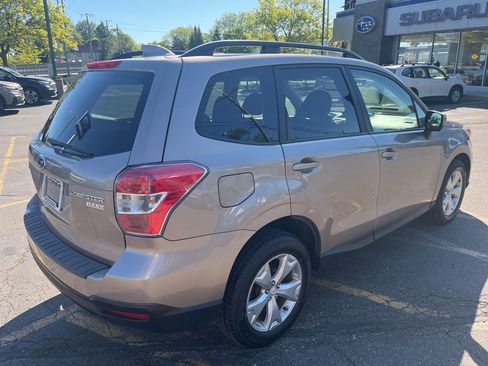 Used 2016 Subaru Forester 2.5i Premium w/ Popular Package #2 AWD/4WD image 5