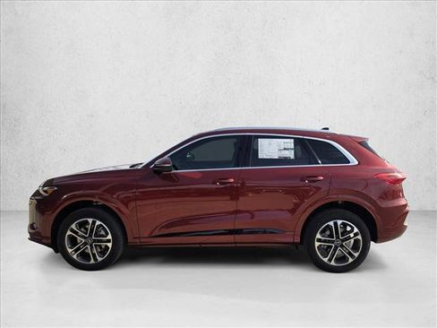 New 2025 Audi Q5 Premium image 8
