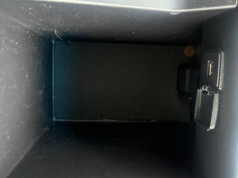 Used 2019 Ford Explorer Limited w/ Class III Trailer Tow Package image 42