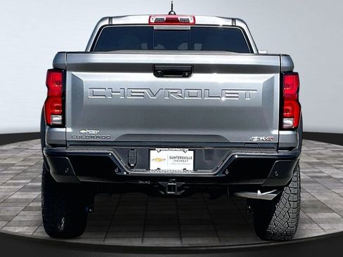 New 2026 Chevrolet Colorado ZR2 w/ Technology Package AWD/4WD image 4