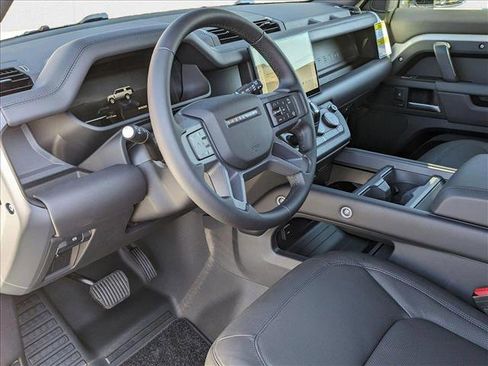 New 2025 Land Rover Defender 130 S image 3