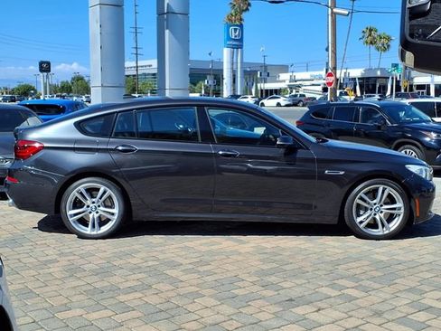 Used 2017 BMW 535i Gran Turismo RWD image 6