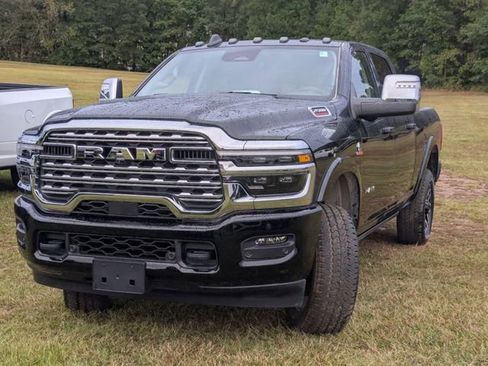 New 2026 RAM 2500 Limited AWD/4WD image 4