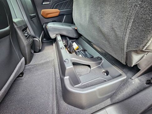 New 2026 GMC Canyon AT4 w/ Technology Plus Package AWD/4WD image 36