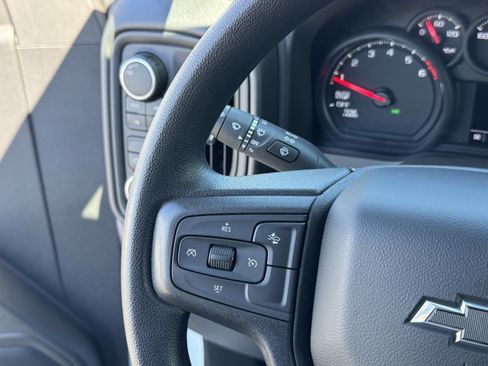Used 2024 Chevrolet Silverado 1500 Custom Trail Boss w/ Turbomax Blackout Package AWD/4WD image 20