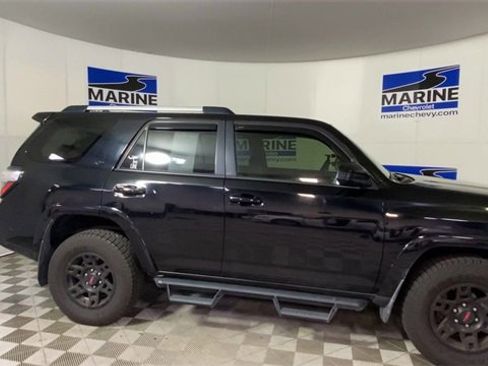 Used 2019 Toyota 4Runner SR5 w/ Phone Cable & Charge Package image 3