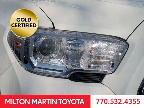 Certified 2023 Toyota Tacoma SR5 image 10