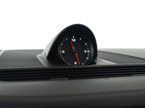 Certified 2022 Porsche Panamera Platinum Edition image 22