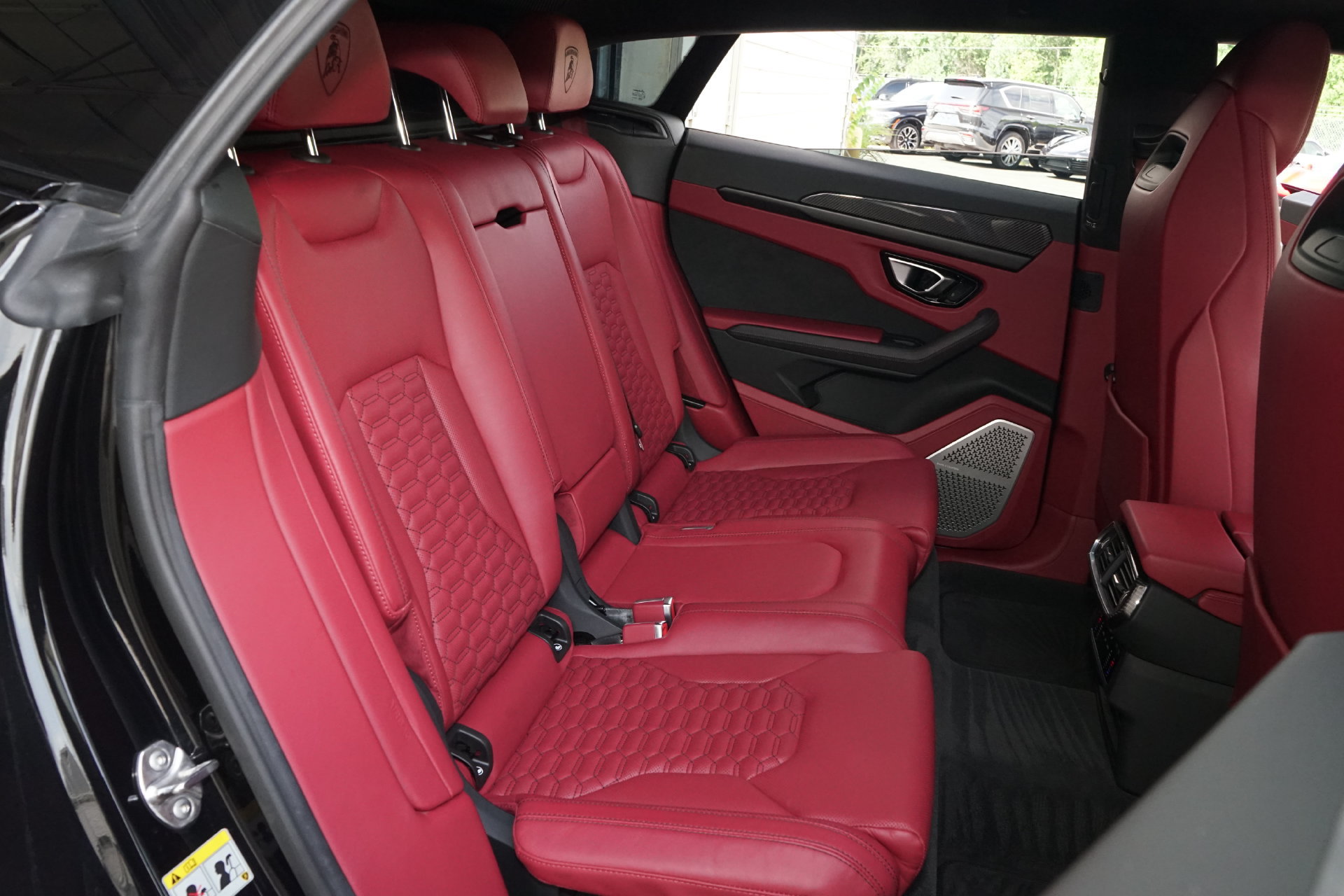 Used 2022 Lamborghini Urus AWD/4WD image 20