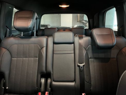 Used 2019 Mercedes-Benz GLS 450 4MATIC image 22