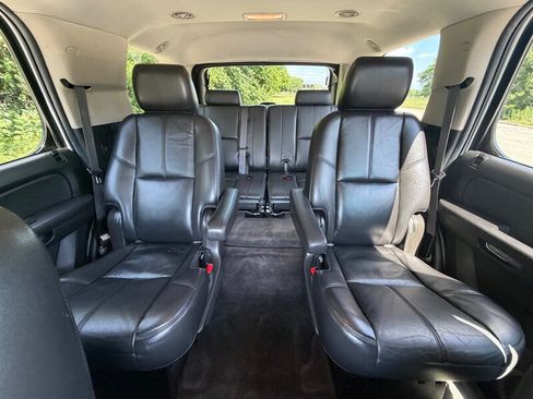 Used 2014 Chevrolet Tahoe LT AWD/4WD image 12