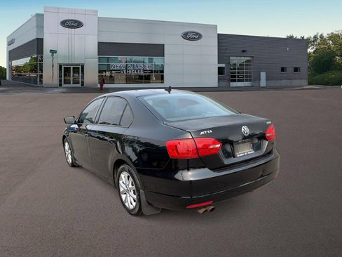 Used 2012 Volkswagen Jetta SE FWD image 6