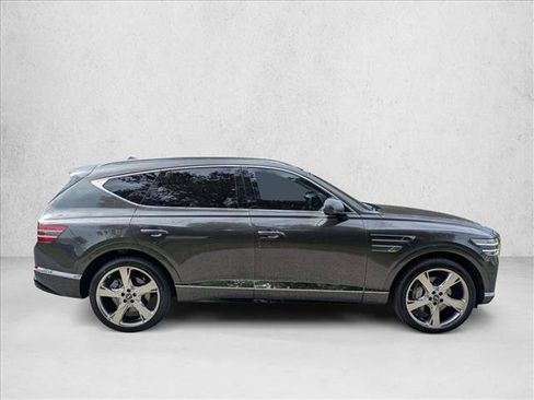 Used 2024 Genesis GV80 3.5T Advanced AWD/4WD image 4