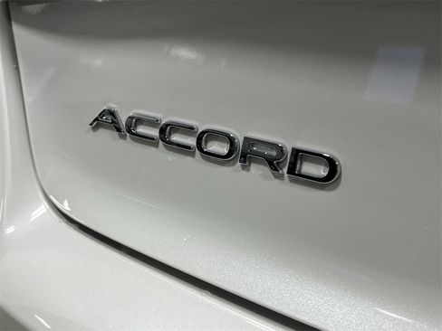 New 2025 Honda Accord SE image 10