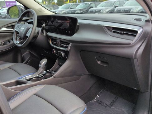 Used 2025 Buick Encore GX Sport Touring w/ Comfort Package image 20